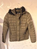 Superdry Winterjacke khaki mit schwarzer fake Fellkapuze Rheinland-Pfalz - Mainz Vorschau