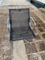 2 Vitra Eames Aluminium Chairs mit Bezug in Mesh schwarz Wuppertal - Barmen Vorschau