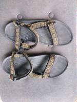 NEUE Teva Herren Trekkingsandalen Baden-Württemberg - Bietigheim-Bissingen Vorschau