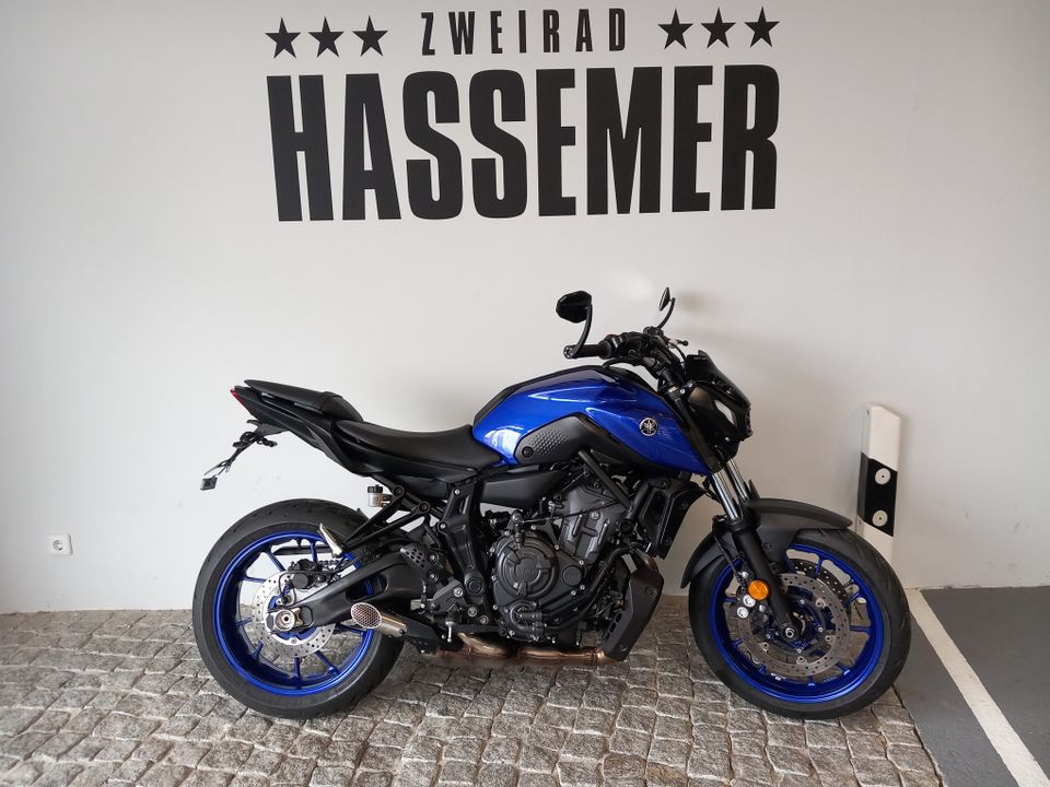 Yamaha MT07, Icon Blue, wenig Kilometer, Spiegel, kurzer KZH in Malchin