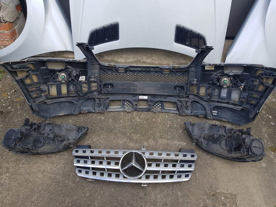 Mercedes ML W164 Schlachtung Teile Getriebe Stoßstange Frontpaket in Reinstedt