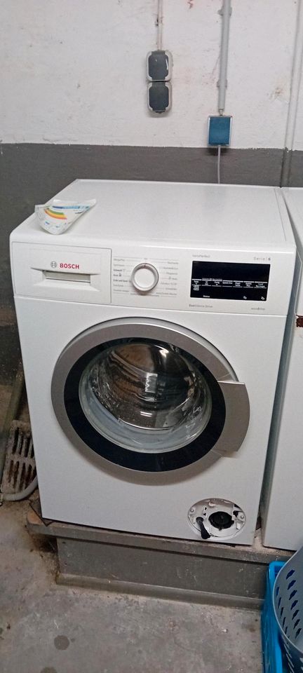 Bosch Waschmaschine Vario Perfect Serie 6 mit 8kg Trommel in Mülheim (Ruhr)