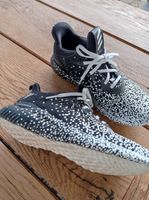 Adidas Damen Sportschuhe Sneaker UK Gr.4,5 US Gr.6 schwarz/weiss Saarland - Mettlach Vorschau