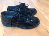 S. Oliver Halbschuhe Lack Größe 36 schwarz Bayern - Simbach Vorschau