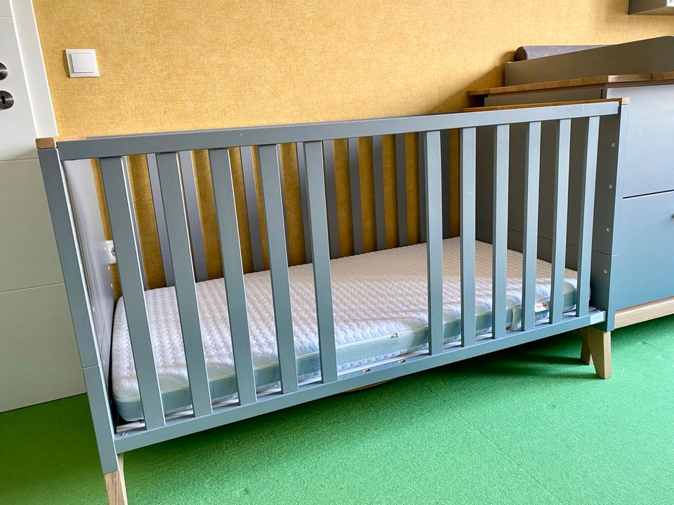 Möbel fürs Babyzimmer in Cloppenburg