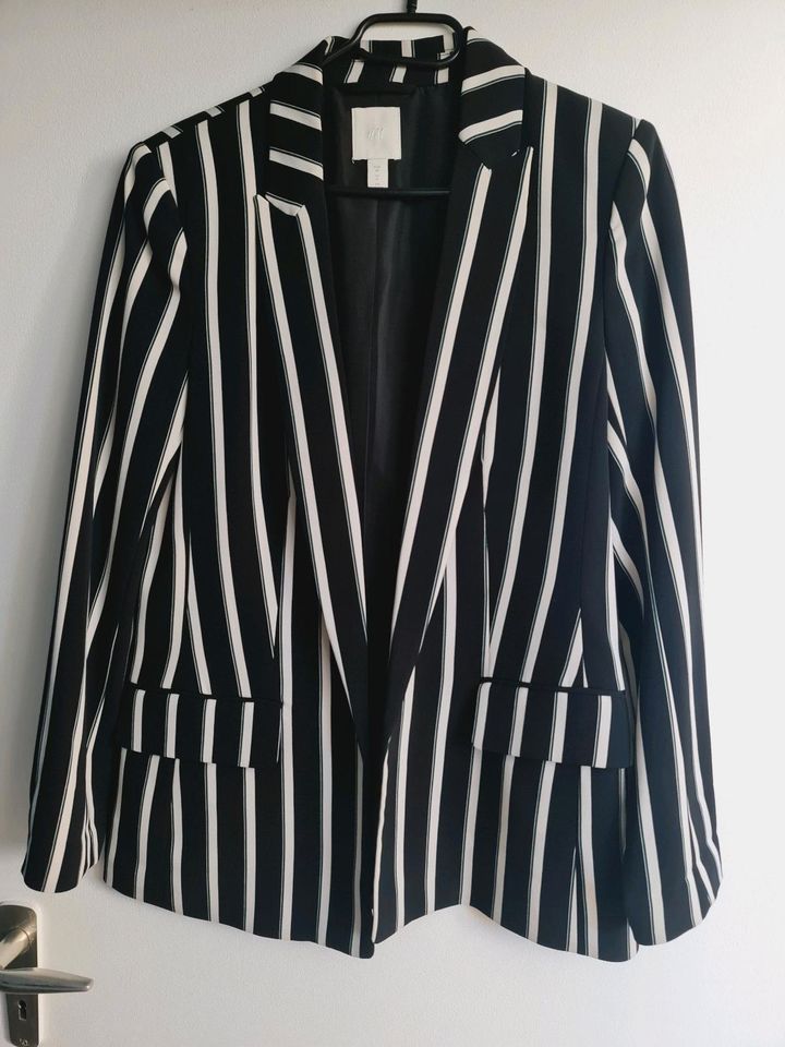 H&M Klassiche Damen Blazer 38 gestreift Boho in Köln