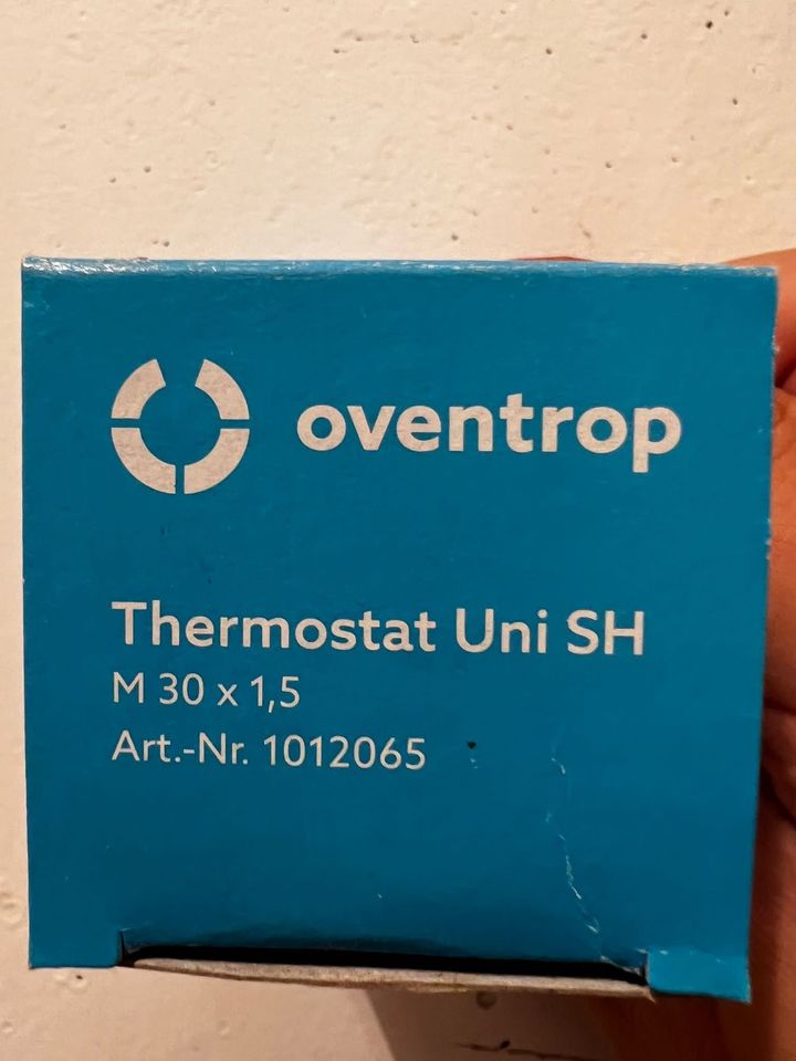 Oventrop Thermostat 10 Stück in Lohmar