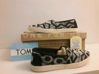 TOMS Avalon Sneaker Damen Black Tribal Woven Gr. 38 Neu! Frankfurt am Main - Ostend Vorschau