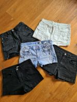 H&M Jeans Shorts Paket Damen Gr.34 36 Bayern - Bad Abbach Vorschau