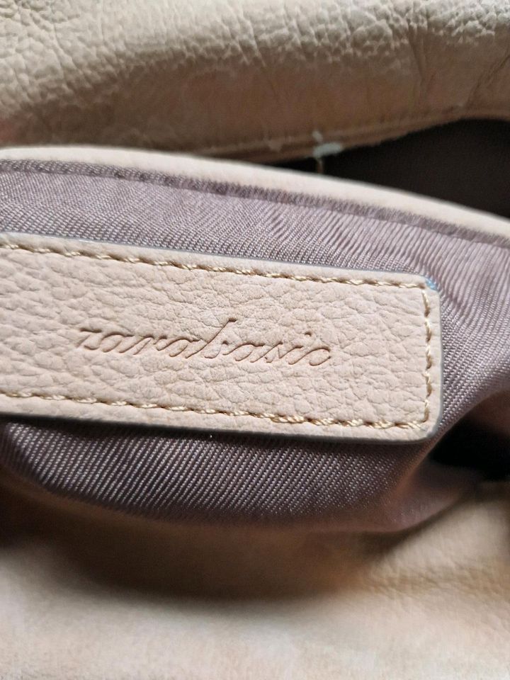 Tasche Zara Crossbody Bag Umhängetasche Hänkel groß beige in Berlin