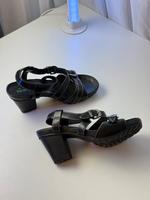 Timberland Earthkeepers Leder-Sandalen – Gr. 38.5–39, top Zustand Berlin - Charlottenburg Vorschau