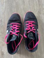 Nike, Sneaker, selbst Designt, Gr. 38 Aachen - Aachen-Haaren Vorschau