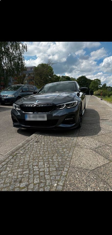 BMW 330i M Paket Laserlicht M Performance Tausch Mö. in Berlin