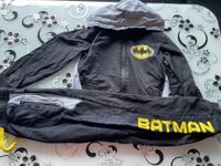 Batman Jungen  Jogginganzug Gr 122/128 Hessen - Flörsbachtal Vorschau