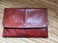 Vintage Clutch Handtasche mit Gurt braun Leder Berlin - Wilmersdorf Vorschau
