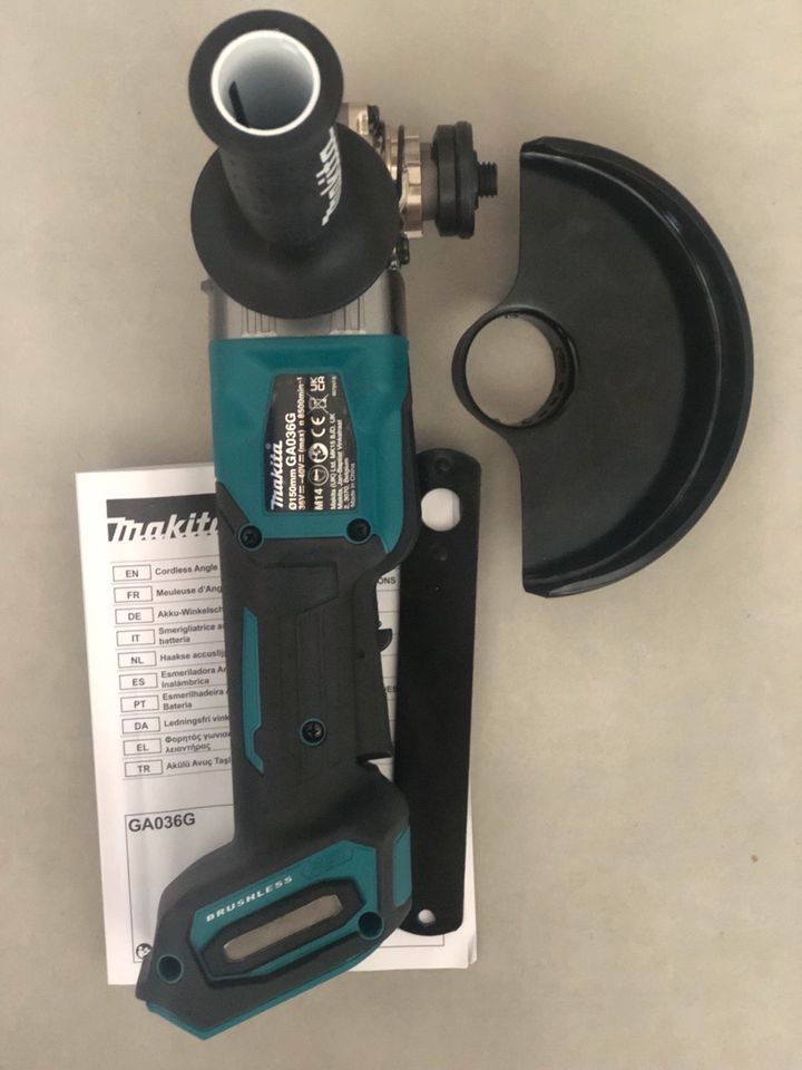 Makita Winkelschleifer 40V- GA036G in Celle