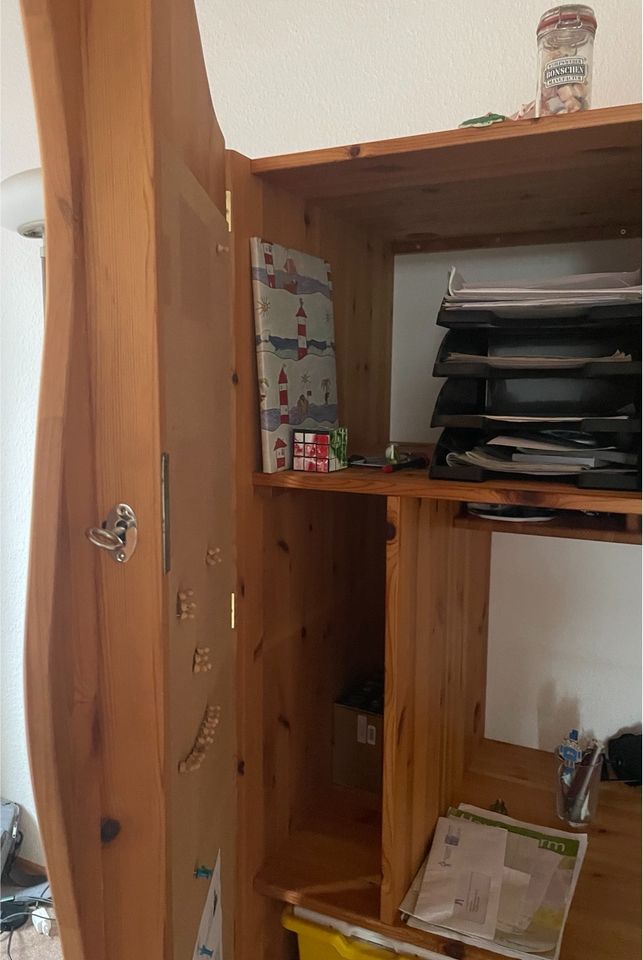 RS möbel, Vollholz/ Weichholz Schreibtisch Schrank  abschließbar in Lilienthal