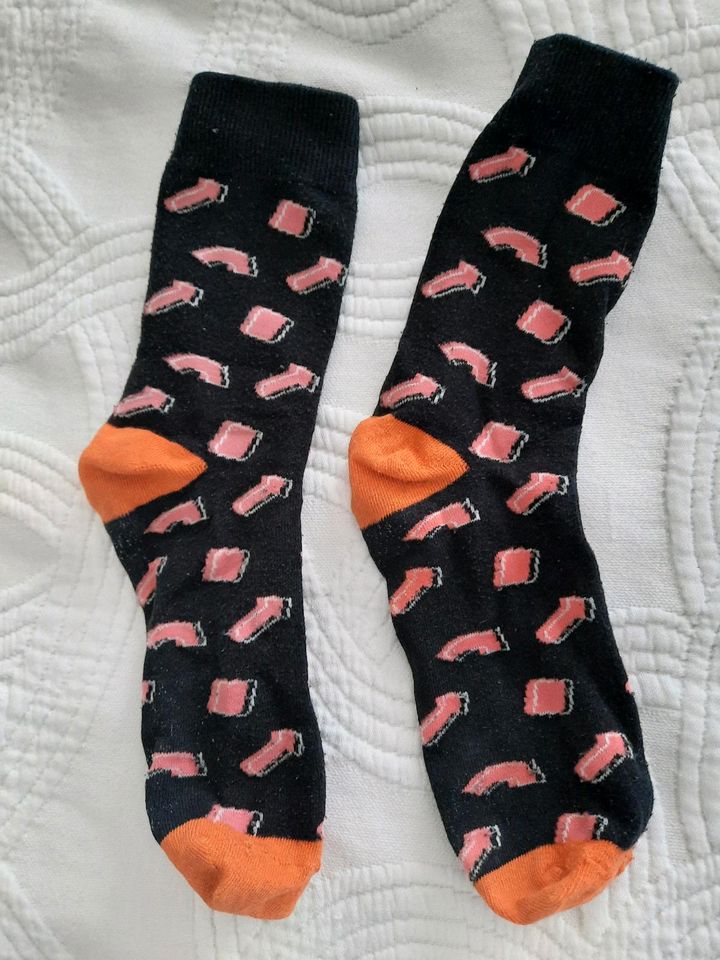 5× Strümpfe-Socken,verschiedene, Gr.39-41.   5€ in Wawern Saar