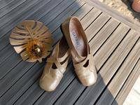 Goldene Schuhe Gr. 41 Nordrhein-Westfalen - Euskirchen Vorschau