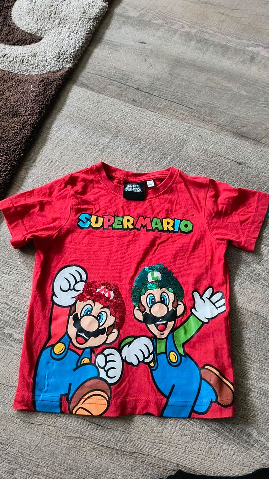 Super Mario T-Shirts von 98 bis 104 kurzarm in Redefin