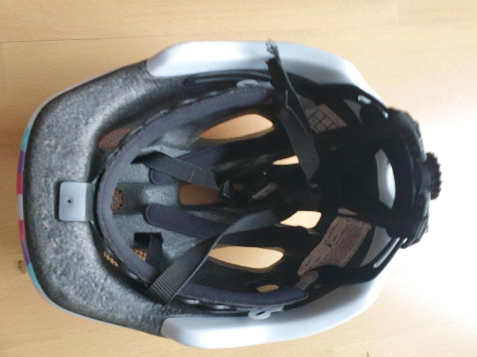 Mädchen Fahrrad Helm in Köln