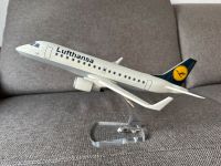 Lufthansa Flugzeug Modell Embraer Einzelstück / Entwurf  38 cm !! Hessen - Groß-Gerau Vorschau