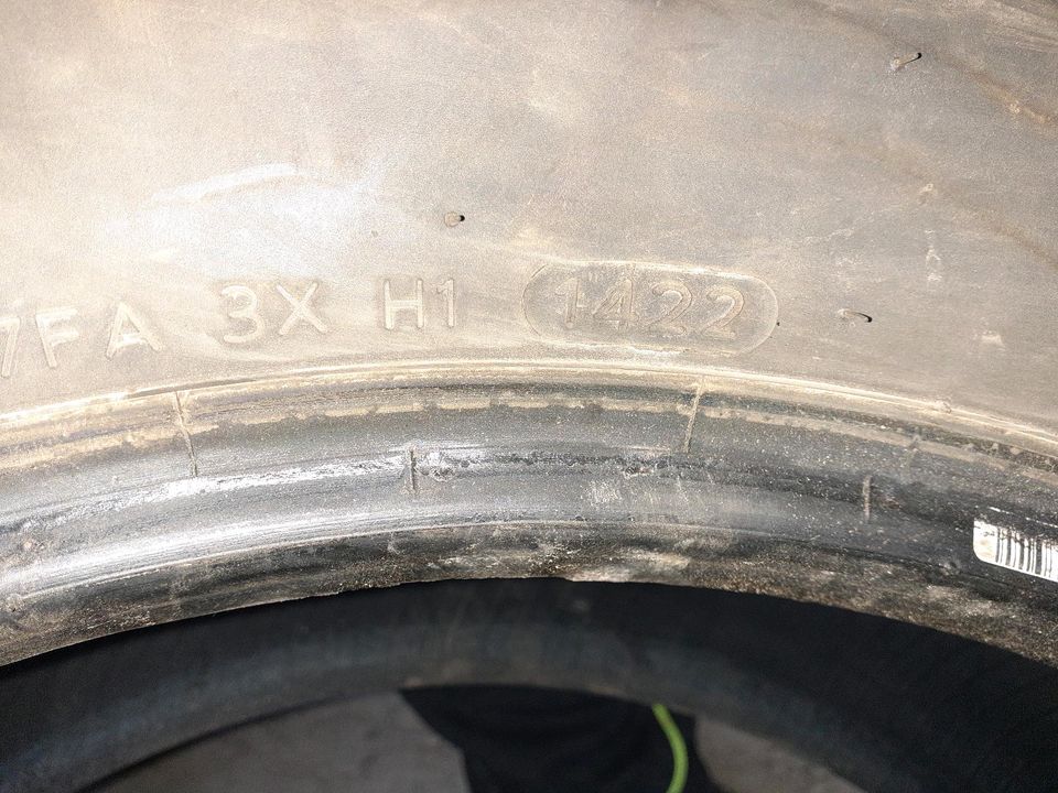 265/60 R18 Hankook Winterreifen in Pfronstetten