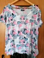 Shirt Damen Größe 46 guter Zustand Flamingo weiß rosa Thüringen - Hermsdorf Vorschau