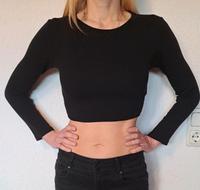 Crop Top Langarm Oberteil Rücken Kordelzug schwarz New Yorker L Niedersachsen - Weyhe Vorschau