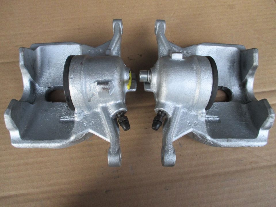 2x Bremssattel vorne VW Golf 7 Audi A3 8V Seat Skoda TRW 57mm Ko in Pressig