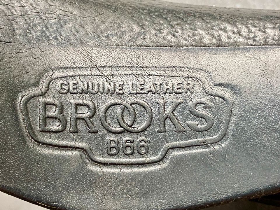 Brooks B66 Ledersattel schwarz, vintage in Kiel