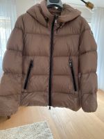 MONCLER Daunenjacke SERITTE Damen neuwertig Gr.38 beige Rose Gold München - Berg-am-Laim Vorschau