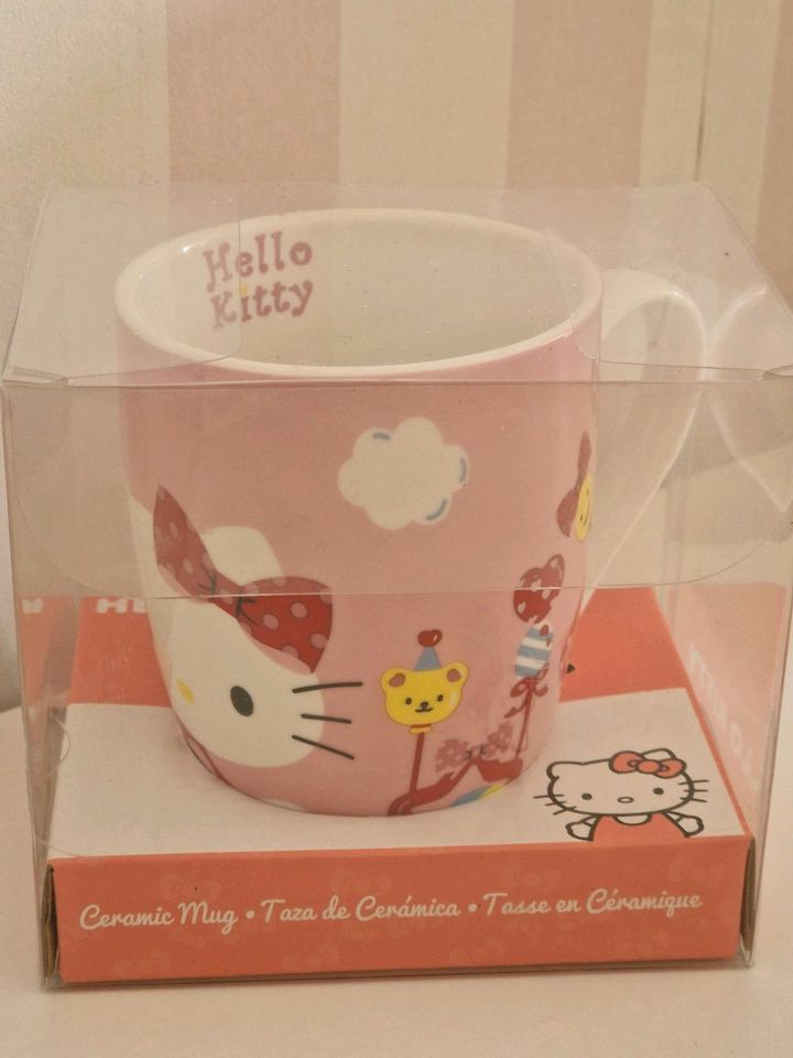 Nagelneue Hello Kitty Tasse  von Sanrino Rosa in Hamburg