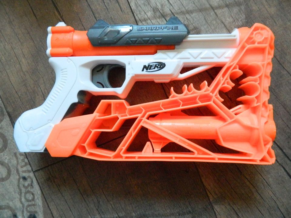 Nerf sharpfire und Nerf strongarm im Set plus Pfeile in Herzogenrath