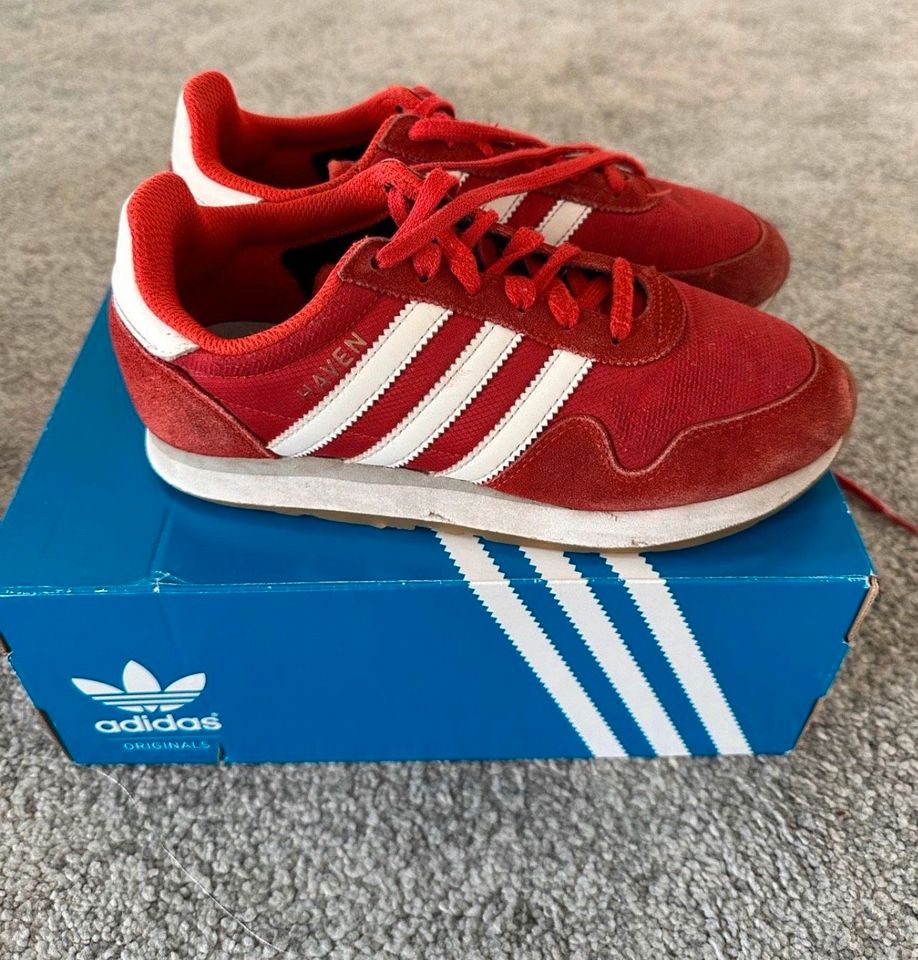 Adidas Haven rot Sneakers Grösse 36 2/3 in Hessen - Friedrichsdorf |  Gebrauchte Kinderschuhe Größe 36 kaufen | eBay Kleinanzeigen ist jetzt  Kleinanzeigen