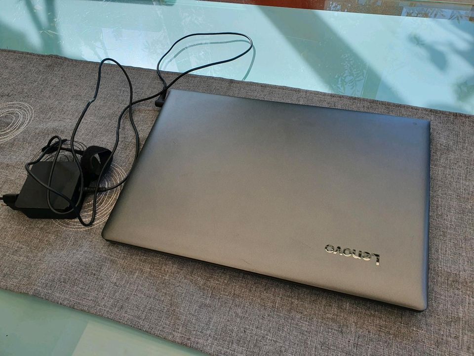 Laptop Lenovo ideapad 510 15IKB / sehr schnell, SSD & Grafikkarte in Langenfeld