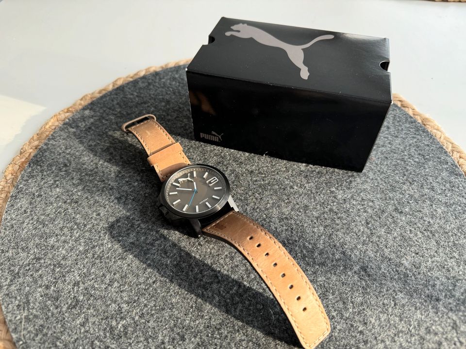 Puma Herren Armbanduhr Leder 50mm Uhr - gebraucht in Renningen