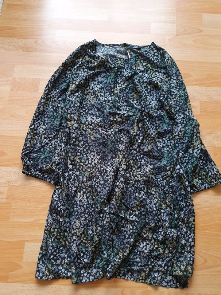 Kleid von Gina Benotti, Sommerkleid, Größe L in Langenwetzendorf