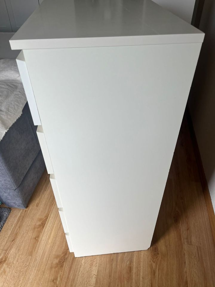 1x IKEA MALM Kommode mit 6 Schubladen Weiß in Seevetal