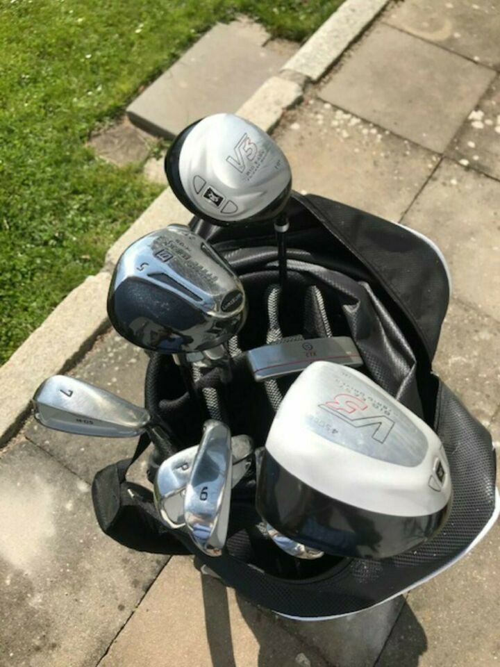 Golfbag mit Schläger in Rottenburg am Neckar