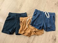 Kurze Shorts, H&M, Größe 74, verschiedene Niedersachsen - Wienhausen Vorschau
