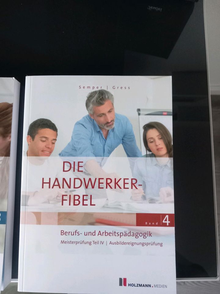 Handwerkerfibel  3 & 4 in Oberasbach