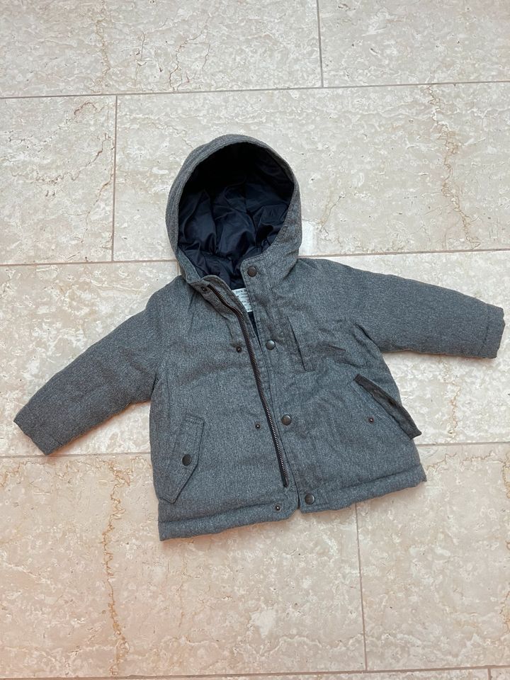 Graue Winterjacke, Zara, 86 in Erkheim