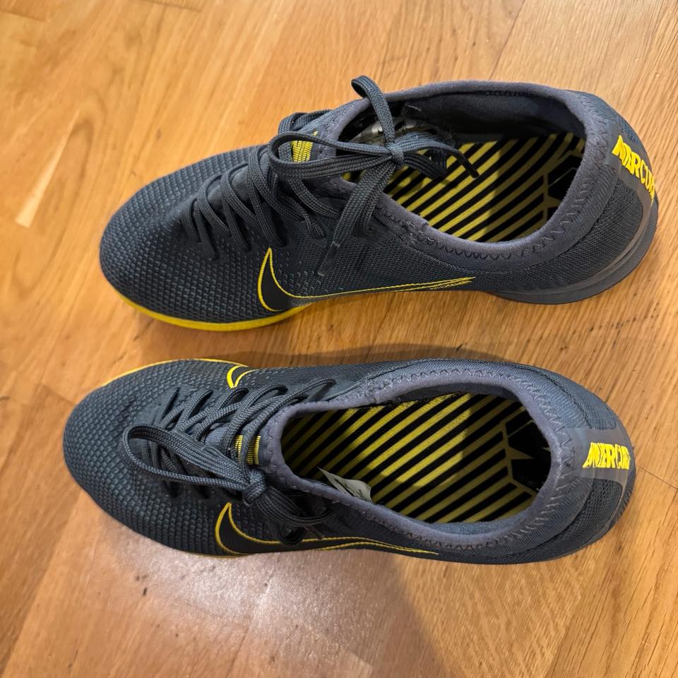 Nike Mercurial Vapor 12 Pro IC Game Over - Grau Größe 41 - Halle in Bad Kissingen