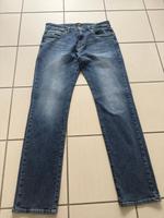 LTB Jeans Holywood Z D W33 L34 blau neuwertig Nordrhein-Westfalen - Oerlinghausen Vorschau