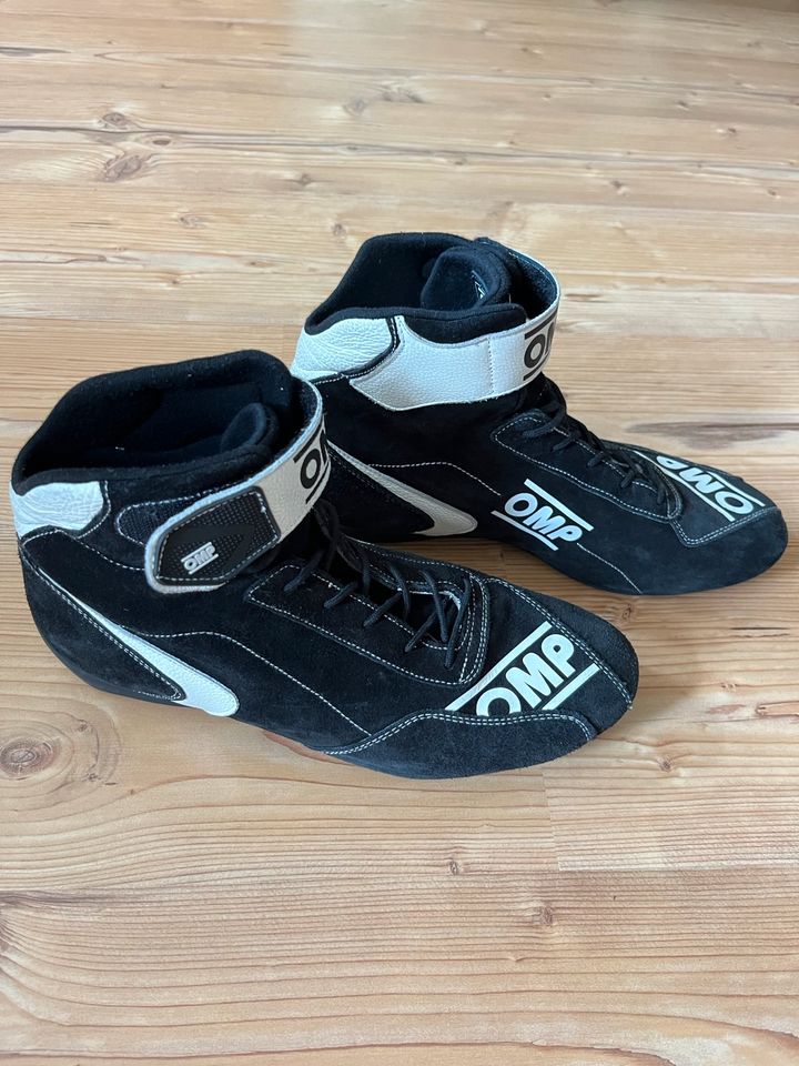 Kart-Schuhe Gr. 42 von OMP „NEU“ in Nobitz