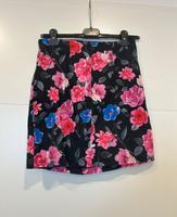 Rock mit Blumen Orsay Nordrhein-Westfalen - Hiddenhausen Vorschau