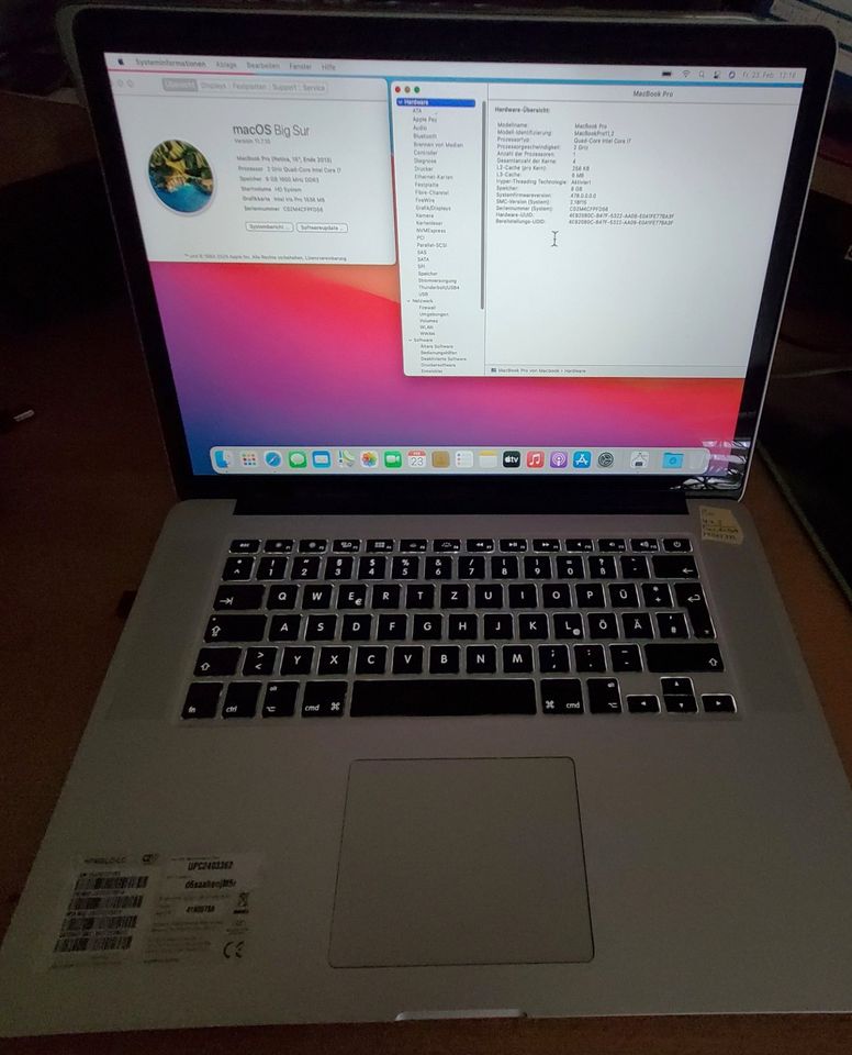 MacBook Pro15" Retina, Core i7 bis 3,2GHz,8GB Ram SSD 256GB Top in Neuss