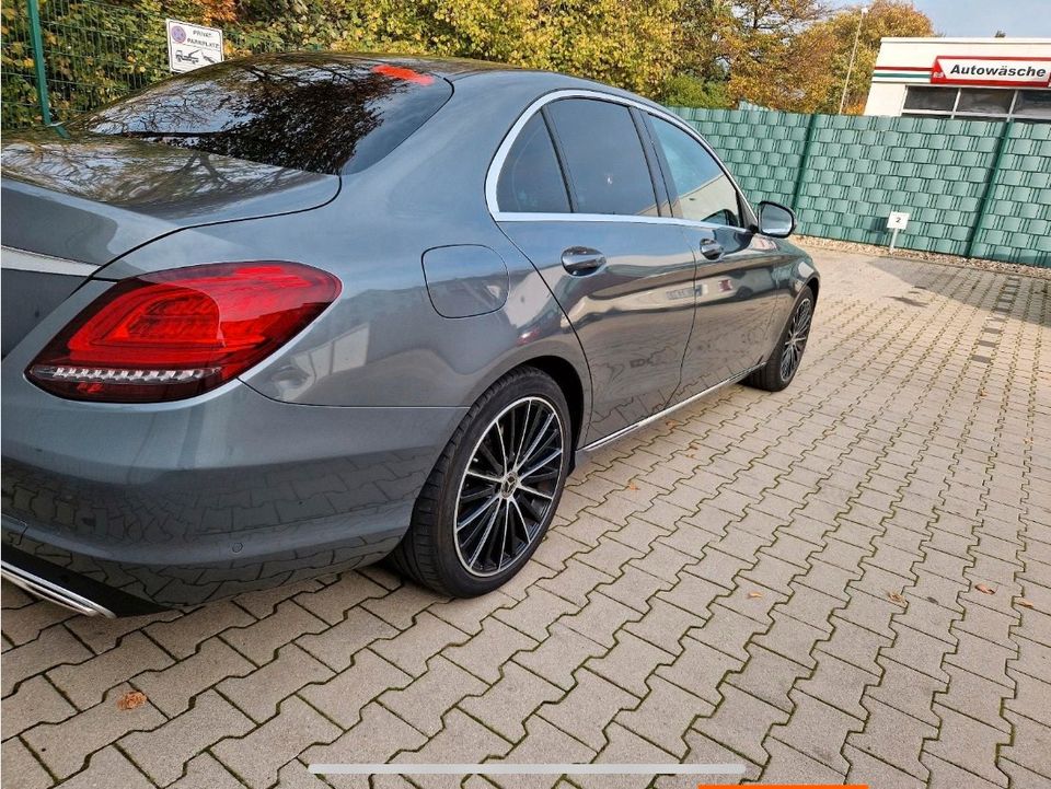 Mercedes Benz C200 MOPF Avantgarde Business-Paket 2019 in Leverkusen