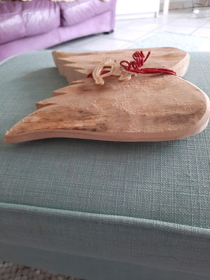 Engelflügel aus Holz Handarbeit in Dinslaken